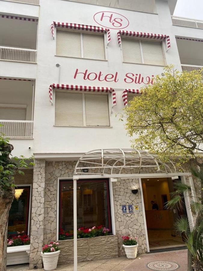 Hotel Silvi Сильви-Марина Экстерьер фото